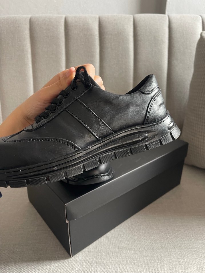 Kadın spor ayakkabı - Görsel 3