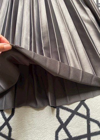 Gri Pilili Uzun Kadın Etek - Görsel 3