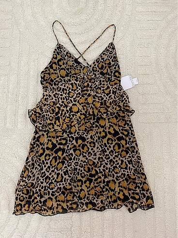 bershka leoparli mini elbise