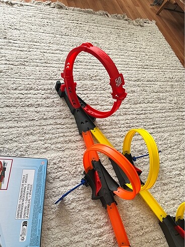Beden Hotwheels çok çemberli yarış seti