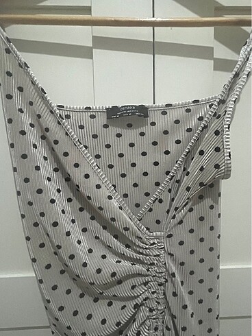m Beden BERSHKA elbise