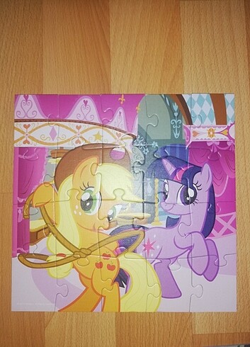 Diğer Lisanslı puzzle 
