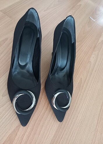 38 Beden siyah Renk Stiletto