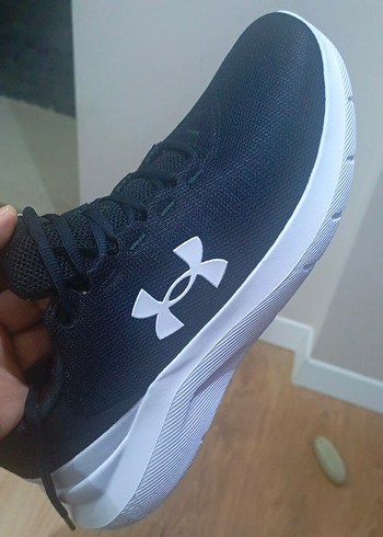 Erkek Siyah Beyaz Under Armour Koşu Ayakkabısı - Görsel 3