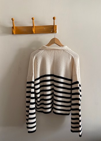 Çizgili Beyaz Triko Kadın Kazak - Görsel 4