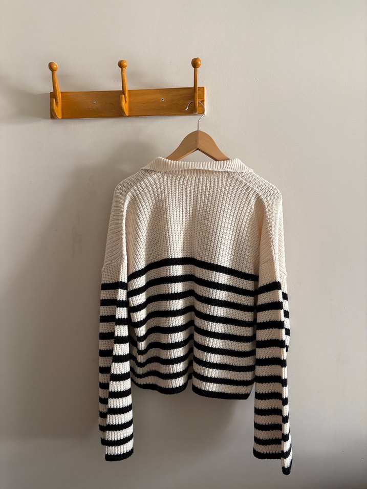 Çizgili Beyaz Triko Kadın Kazak - Görsel 4