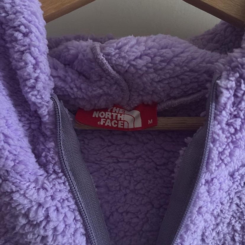 North face Mor Beyaz Fermuarlı Polar Ceket - Görsel 3