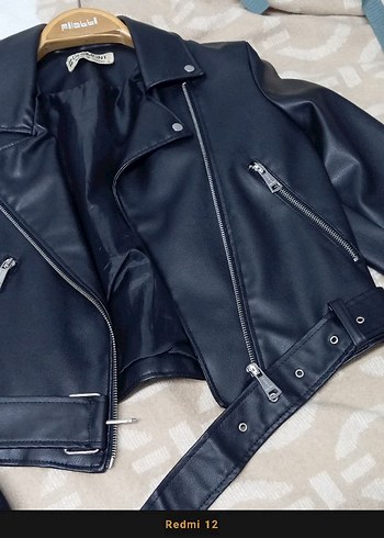 Kadın Siyah Mini Deri Biker Ceket Derimont