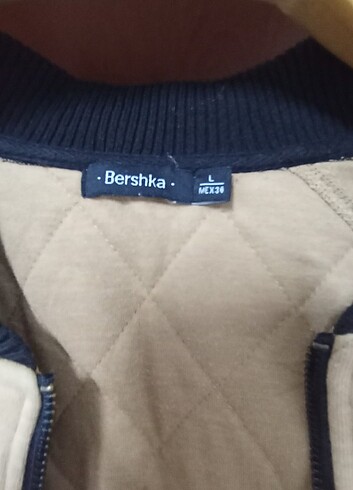 Bershka Kapitone ceket 