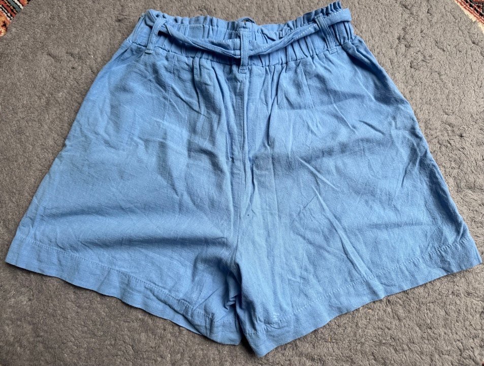 Mavi Keten Kemerli Şort - Görsel 2