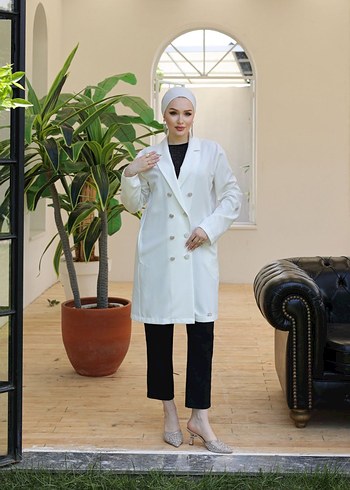 Düğmeli Kadın Uzun Ceket - Görsel 3