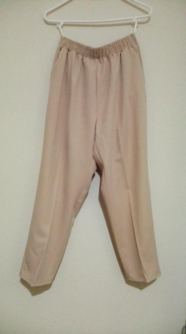 Bej Kadın Kumaş Pantolon Midi Boy - Görsel 2