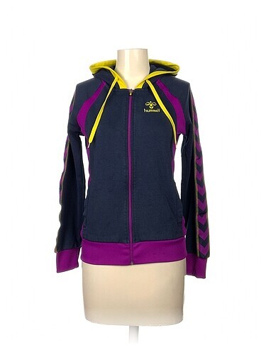 Hummel Spor Dış Giyim %70 İndirimli.