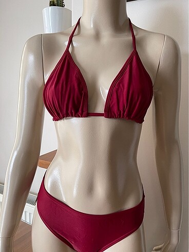 Bordo bikini
