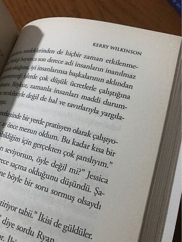  Beden Kerry WILKINSON- Kilitli