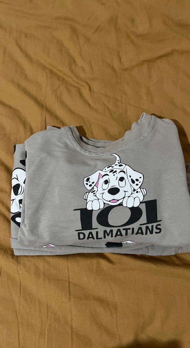 Dalmation Desenli Gri Düğmeli Köpek Kıyafeti - Görsel 3