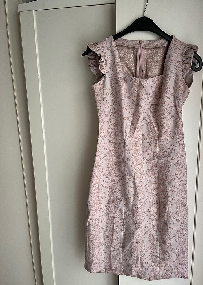 Pembe elbise - Görsel 2