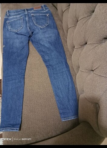 Diğer Pul işlemeli jean