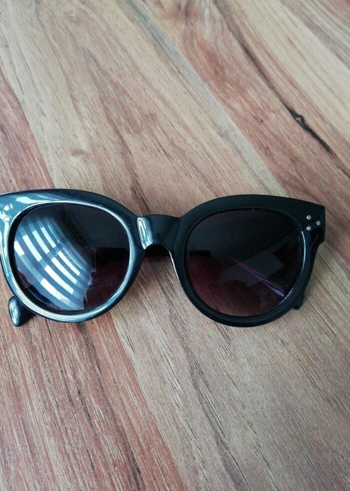 Güneş gözlüğü  - Görsel 2