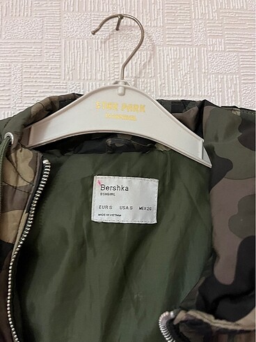 Bershka bershka mont