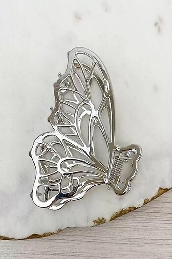 Beden Kelebek model gold ve silver renklerde metal mandal toka