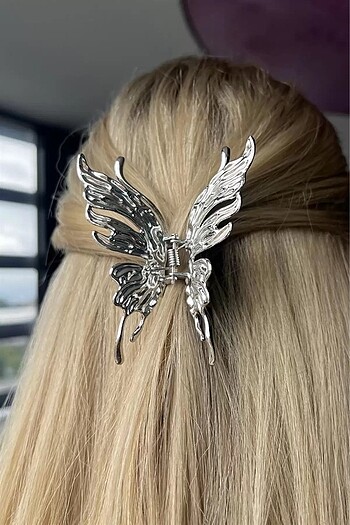 Beden Kelebek model büyük boy altın ve gümüş renklerde ithal metal man