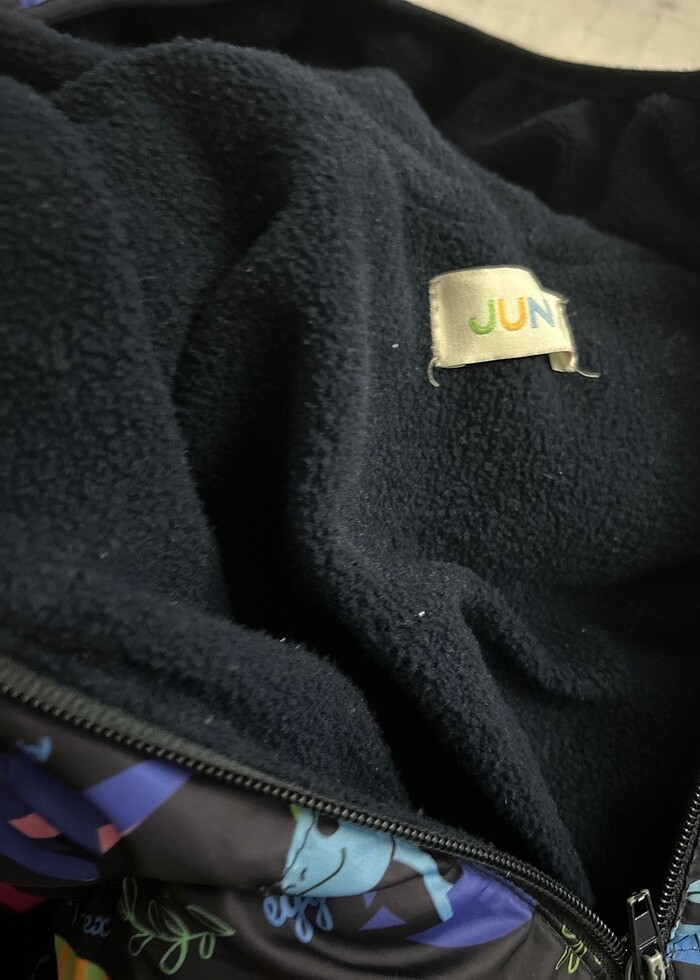 Erkek çocuk mont - Görsel 4