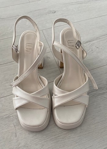 Luvishoes Platform Topuklu düğün ayakkabısı - Görsel 3