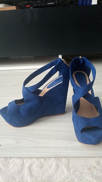 Bershka dolgu topuk