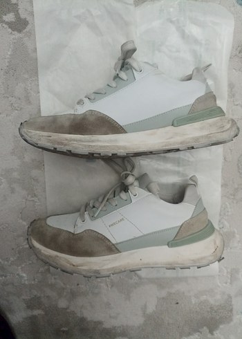 Gri-Beyaz Bağcıklı Kadın Spor Ayakkabı - Görsel 2