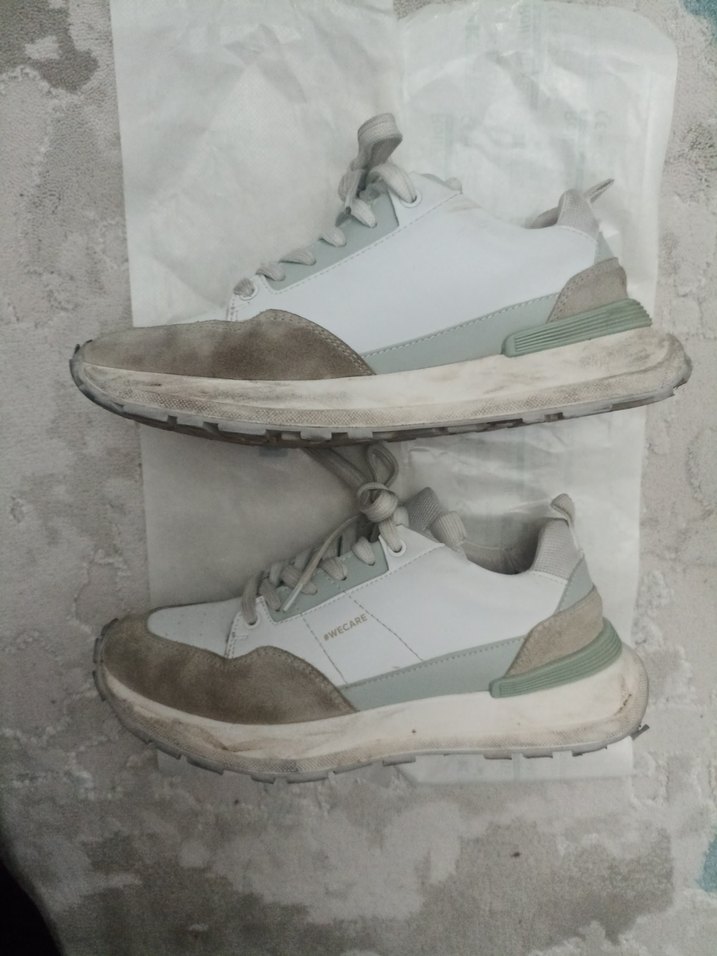 Gri-Beyaz Bağcıklı Kadın Spor Ayakkabı - Görsel 2