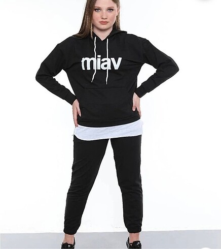 l Beden Miav Baskılı Alt Üst Eşofman Takımı