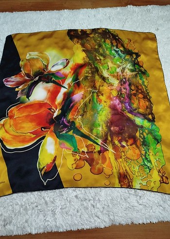 %100 İpek eşarp yabancı marka - Görsel 2