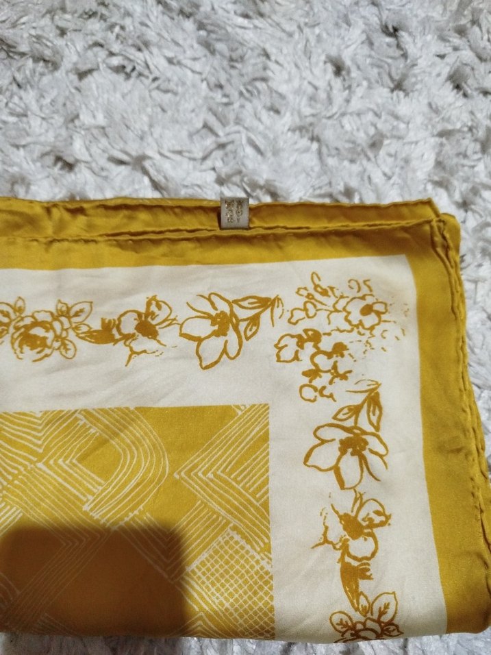 Aker marka %100 ipek eşarp - Görsel 4