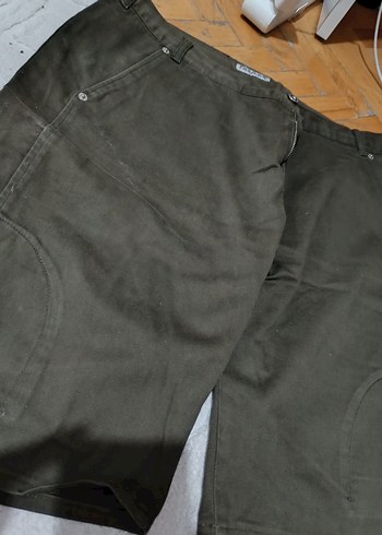 Düğmeli Rahat Kesim Keten Erkek Şort - Görsel 2