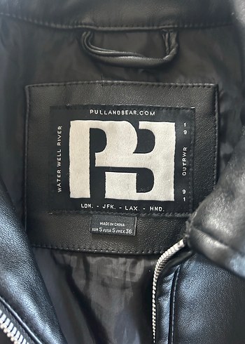 Pull Bear Erkek Siyah Deri Kısa Kollu Ceket - Görsel 4