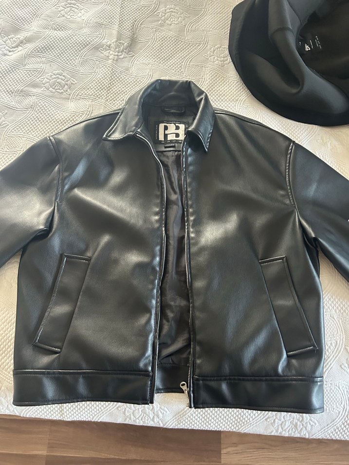 Pull Bear Erkek Siyah Deri Kısa Kollu Ceket - Görsel 2