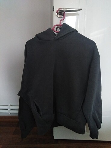 Bershka Sweatshirt