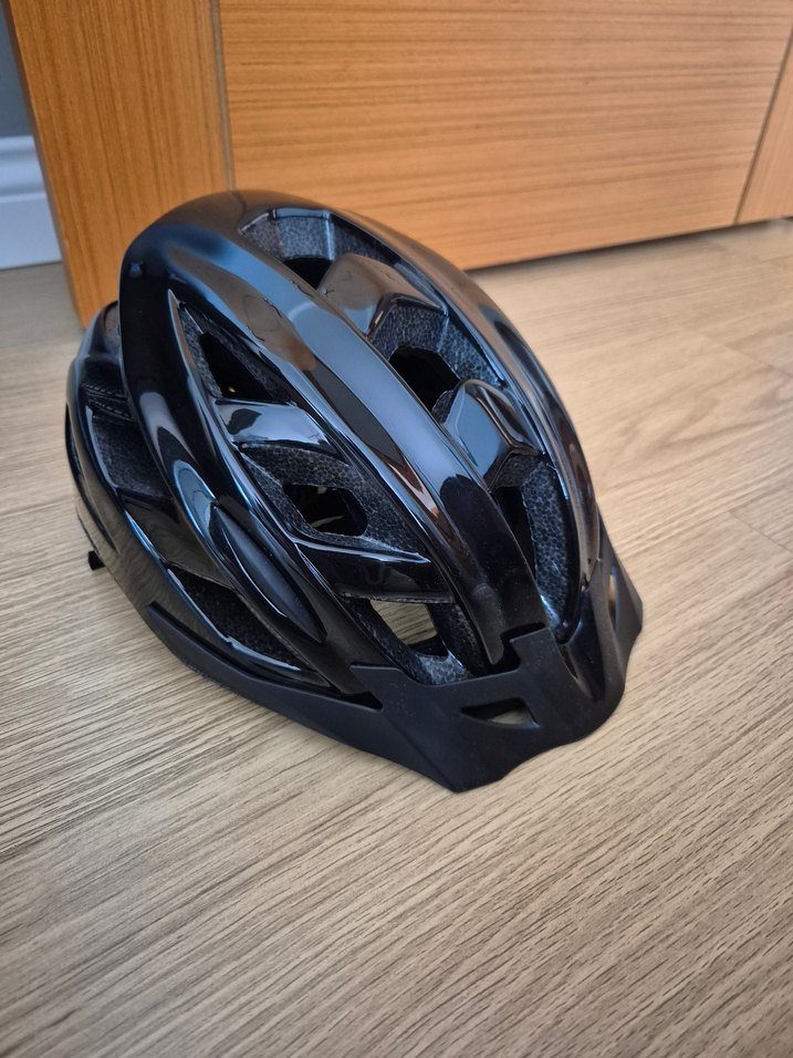 Kilitli Siyah Bisiklet Kaskı - Görsel 5