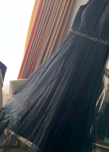 Siyah V Yakalı Uzun Gotik Abiye Elbise - Görsel 2