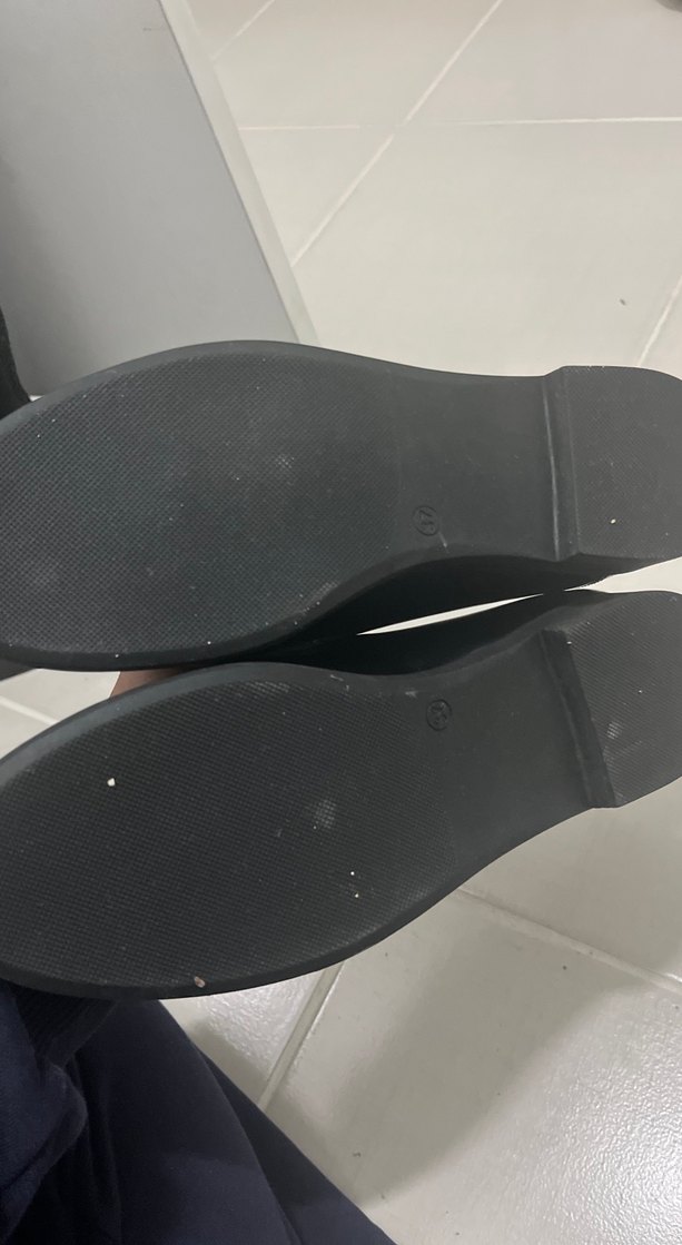 Altın Tokalı Siyah Deri Kadın Loafer - Görsel 2