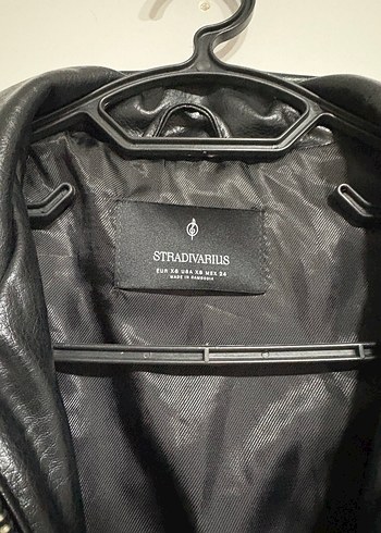 Siyah Deri Kadın Ceket - Görsel 2