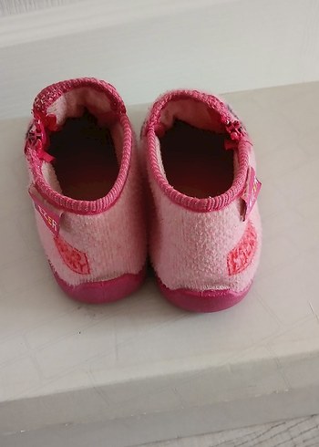 Kız Çocuk Pembe Nakışlı Sıcak Terlik - Görsel 2