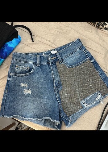 Taşlı parlak Mavi Mini Denim Şort