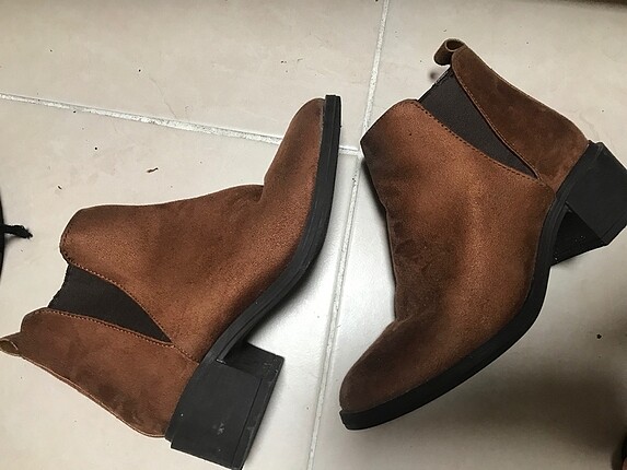 LC Waikiki Camel boy
