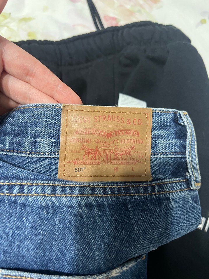 Levis Kadın Lacivert Bol Kesim Denim Pantolon — görsel 4/7