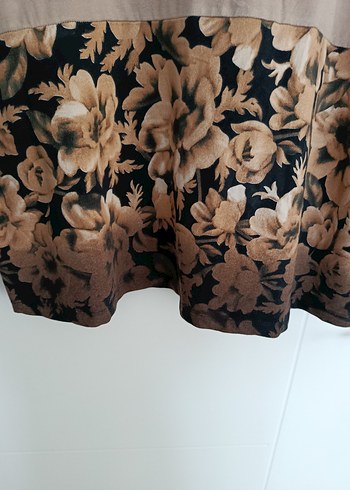 Bej Çiçek Desenli Uzun Kollu Kadın Bluz - Görsel 4