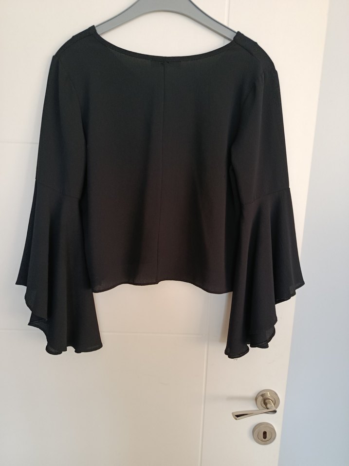 Siyah V Yakalı Salaş Kadın Bluz - Görsel 4