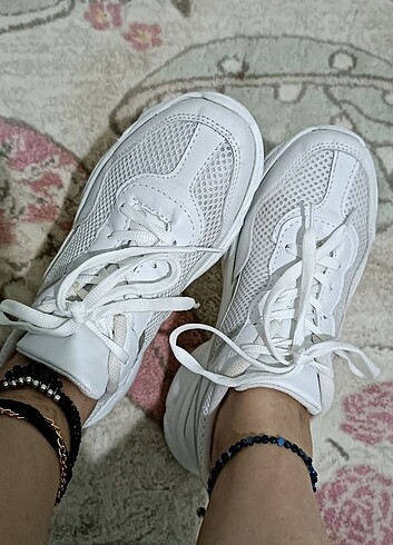 New Balance Beyaz spor Ayakkabı 