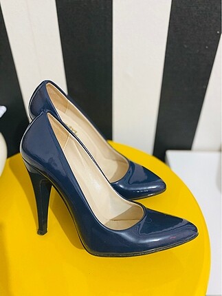 Diğer Stiletto